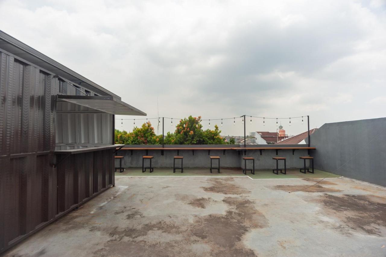 Hotel Reddoorz Syariah Near Grand Galaxy Park Ceger Zewnętrze zdjęcie