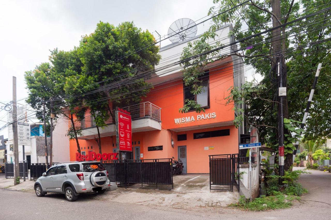 Hotel Reddoorz Syariah Near Grand Galaxy Park Ceger Zewnętrze zdjęcie